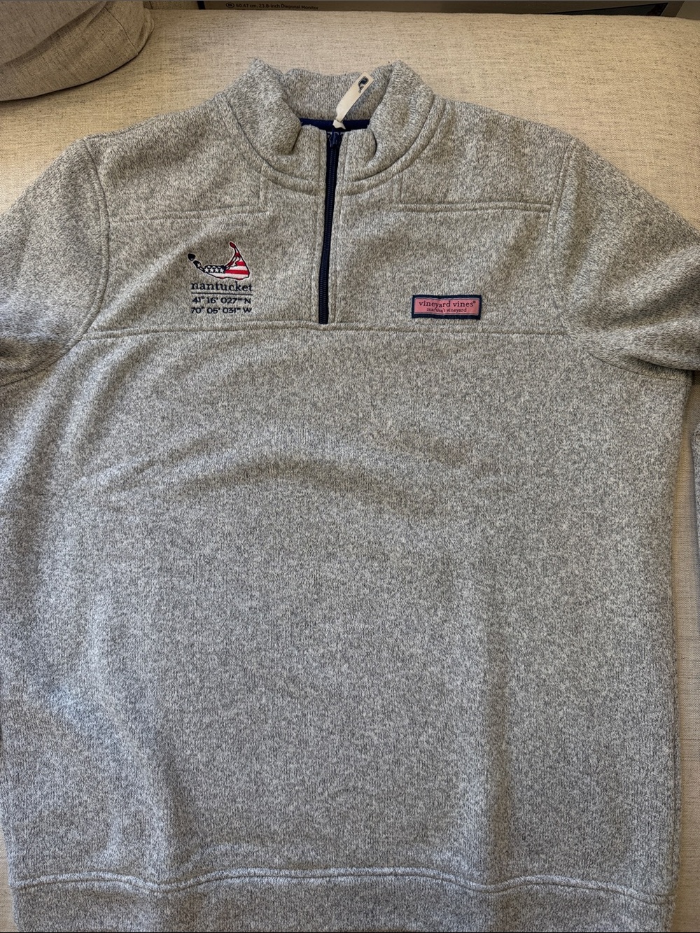 Vineyard Vines Men’s Heather Gray Quarter-Zip Pullover with Navy Trim